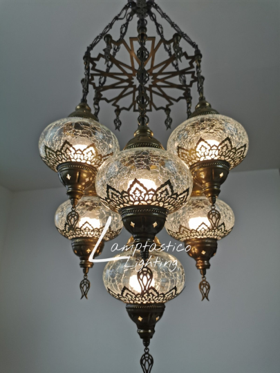 Laser Crackle Clear 7 Globe Chandelier